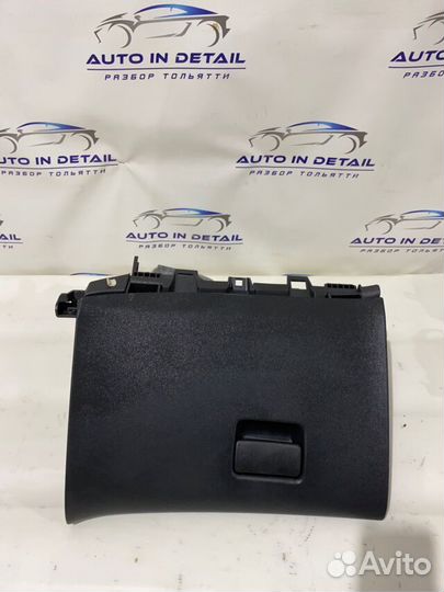 Бардачок opel astra J 1.6 aкпп