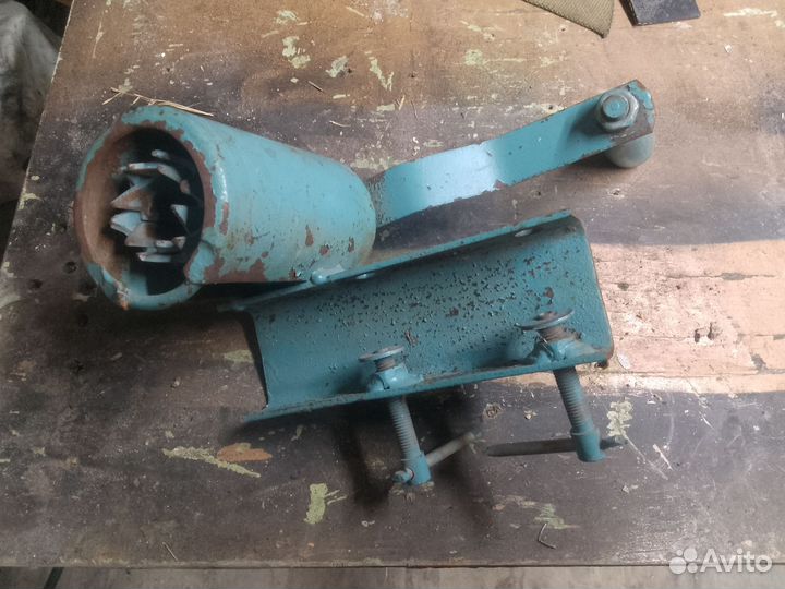 Крупорушка ручная