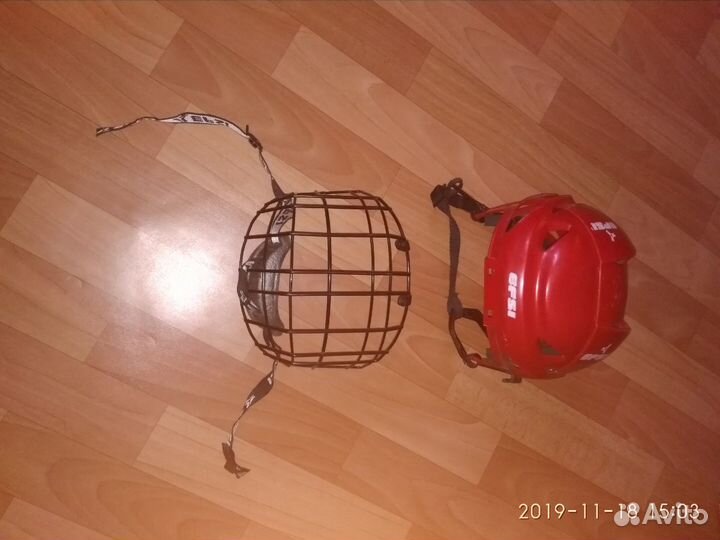 Шлем хоккейный, на 4-5 лет, без сетки