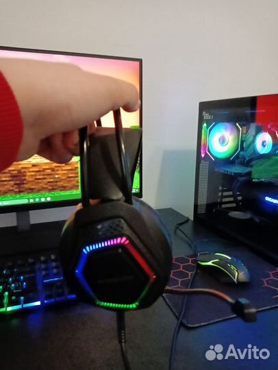 Наушники проводные с подсветкой