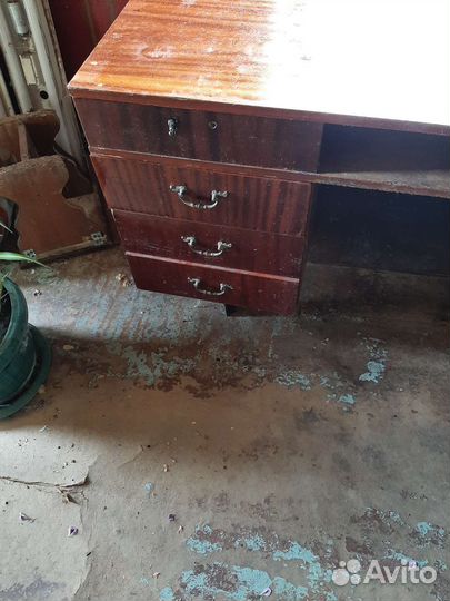 Стол письменный бу