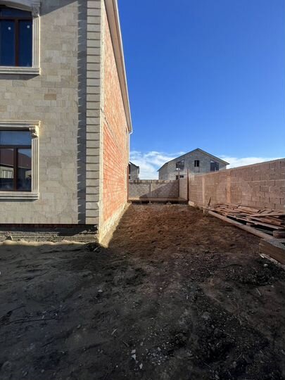 Дом 180 м² на участке 3 сот.