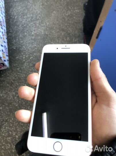 iPhone 8 Plus, 64 ГБ