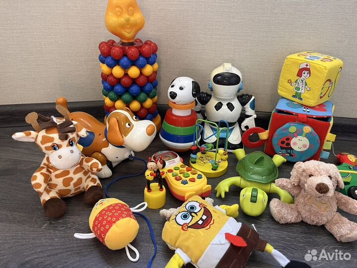 Развивающие игрушки пакетом