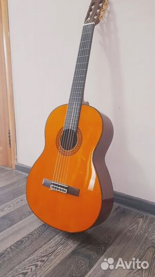 Продам гитару