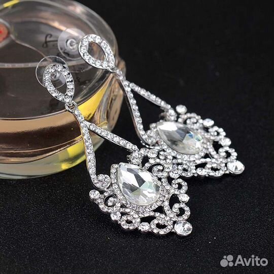 Свадебная бижутерия