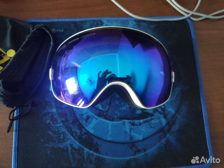 Горнолыжный шлем