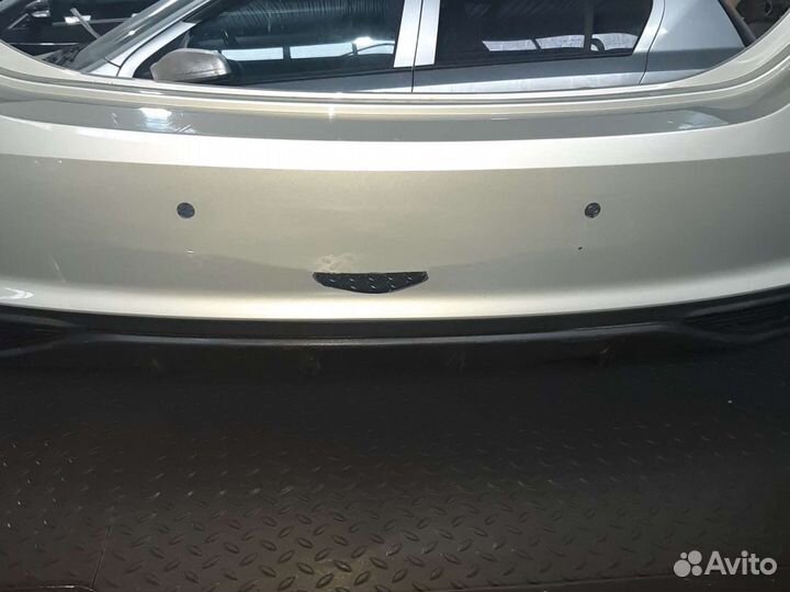 Бампер задний Hyundai Solaris
