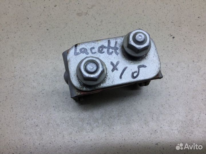 Петля двери багажника левая Chevrolet Lacetti