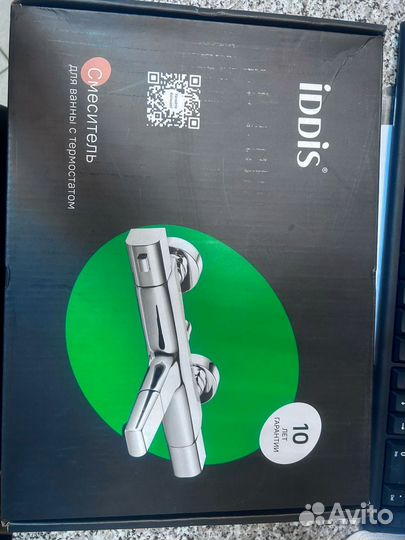 Смеситель для ванны