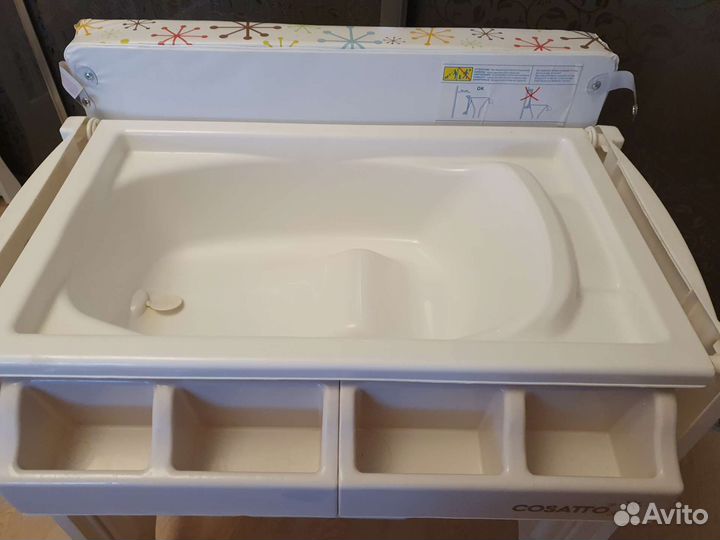 Ванночка с пеленальным комодом