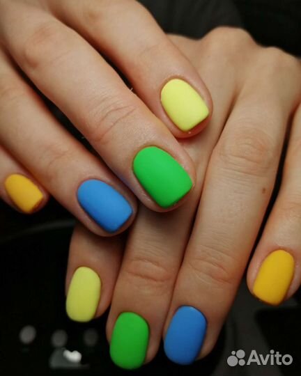 Мастер ногтевого сервиса