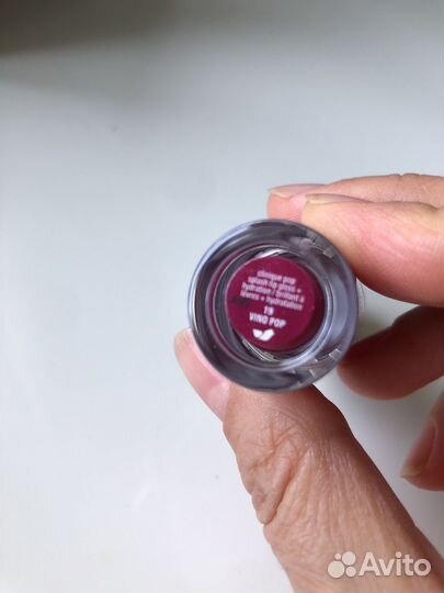 Блеск для губ clinique на водной основе, уход