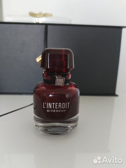 Духи женские Givenhy Linterdit