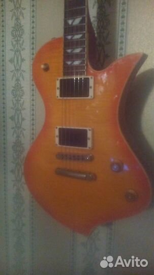 Электрогитара Fernandes Ravelle (вероятно Deluxe)