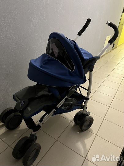 Прогулочная коляска трость chicco