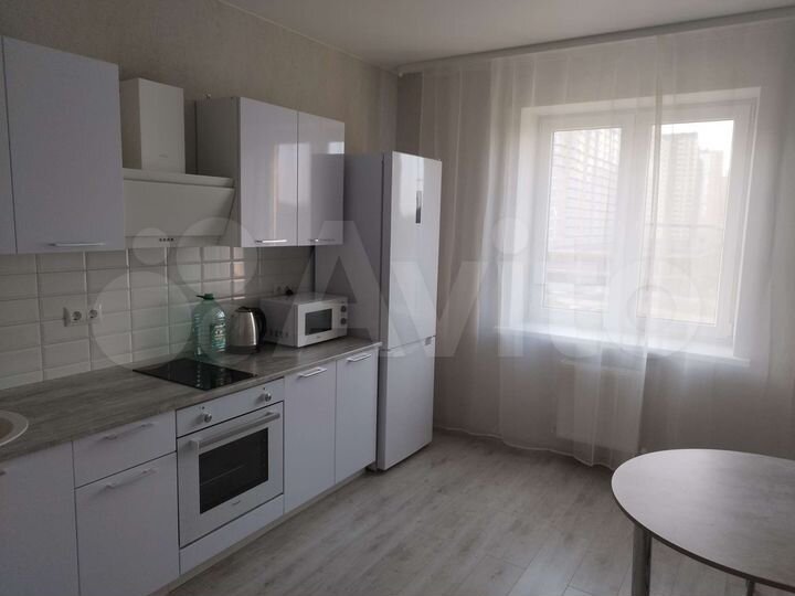 2-к. квартира, 60 м², 5/19 эт.