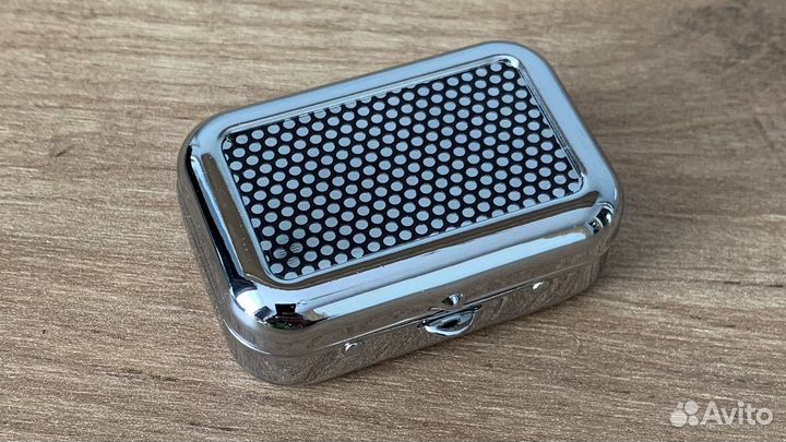 Карманная пепельница с черным верхом