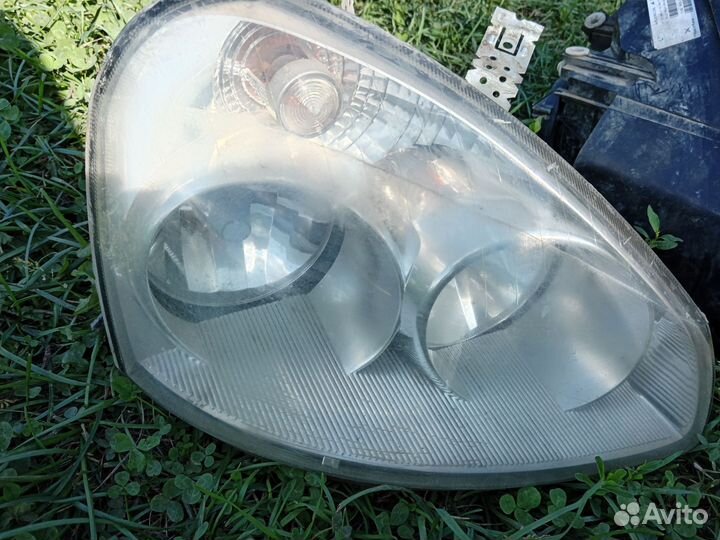 Передние и задние фары приора