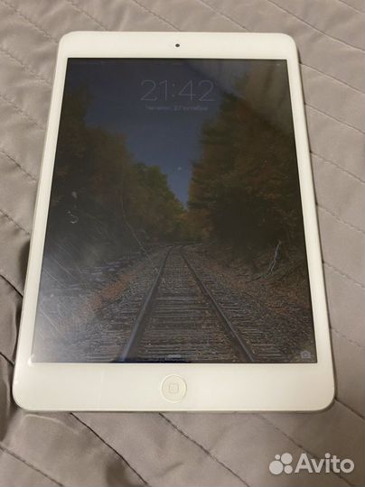 iPad mini 32gb wifi/ cellular (sim)