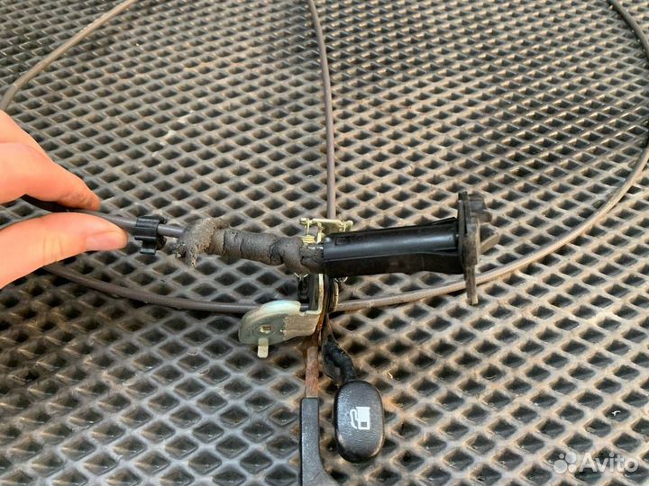 Трос бензобака Kia Cerato Koup 2010