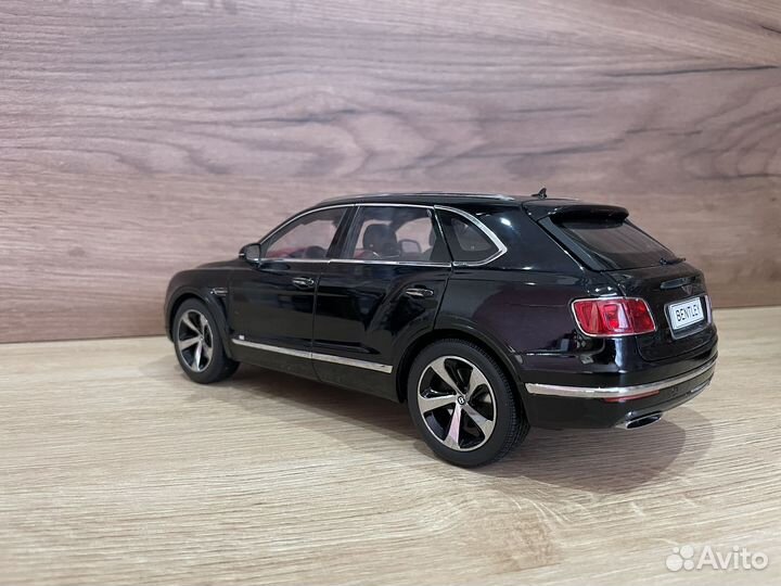 Bentley 1:18