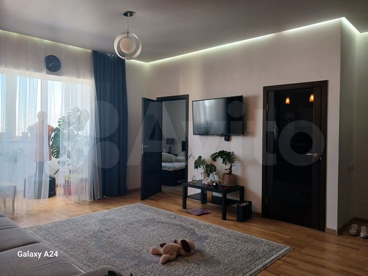 3-к. квартира, 79,6 м², 17/17 эт.