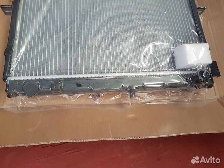 Радиатор основной на mazda bongo SK22 R2