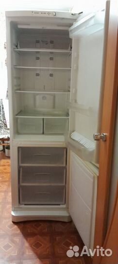 Холодильник indesit