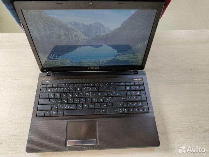 Ноутбук asus X53B