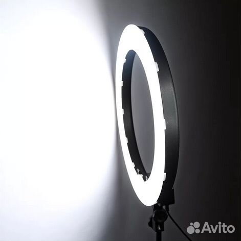 Кольцевая лампа