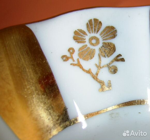 Дамские пепельницы