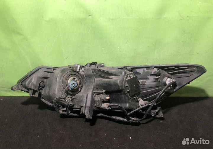 Фара правая галоген Honda Accord 8 2007-2011 С