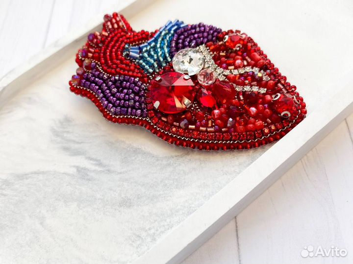 Брошь анатомическое сердце