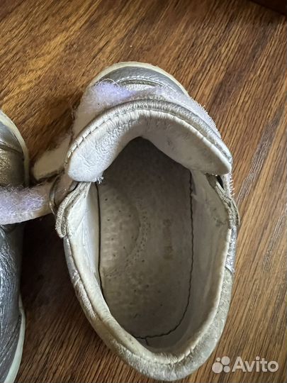 Кожаные ботинки для девочки 20 размер