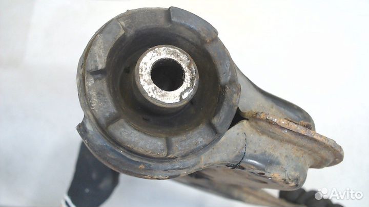 Рычаг подвески Opel Astra H, 2009