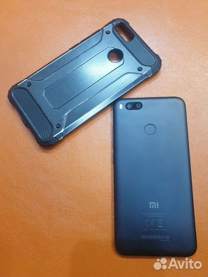 Xiaomi Mi A1 Android One, 4/64 ГБ