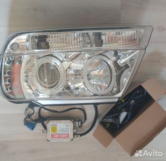 Фара левая на grand cherokee