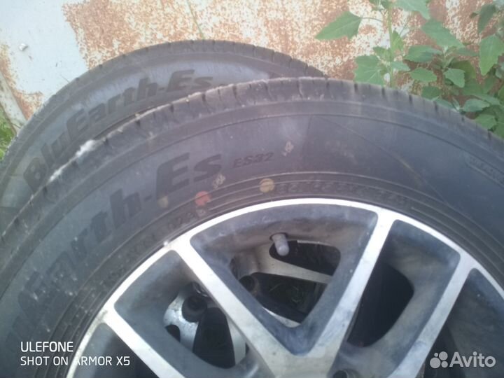 Yokohama Bluearth ES32 185/65 R14 86H