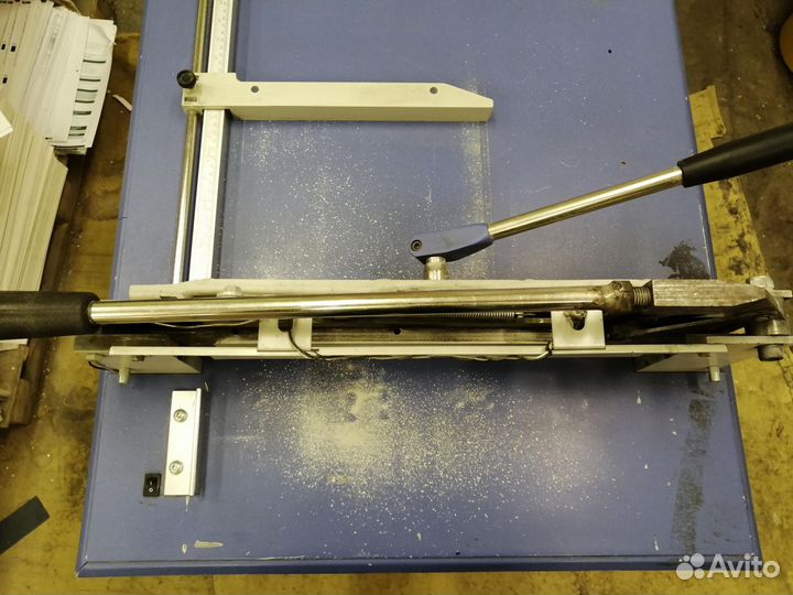 Резак гильотинный для цифры