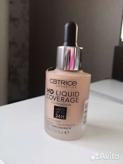 Тональный крем catrice Матовый финиш