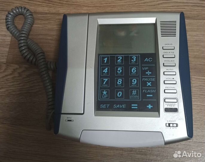 Телефонный аппарат