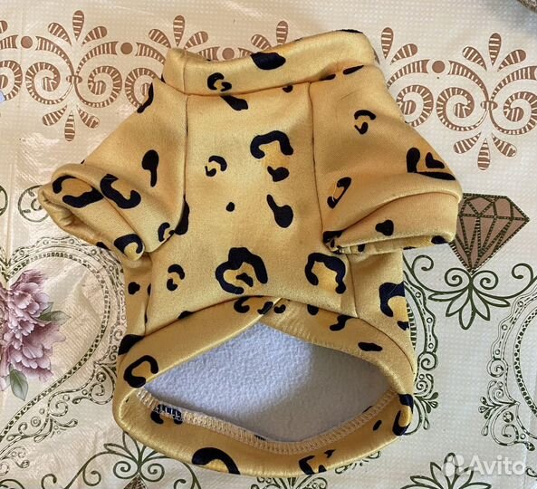 Кофточка для собачки за шоколадку