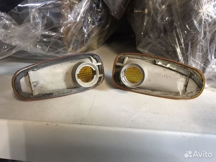 Повторитель поворотника Mercedes