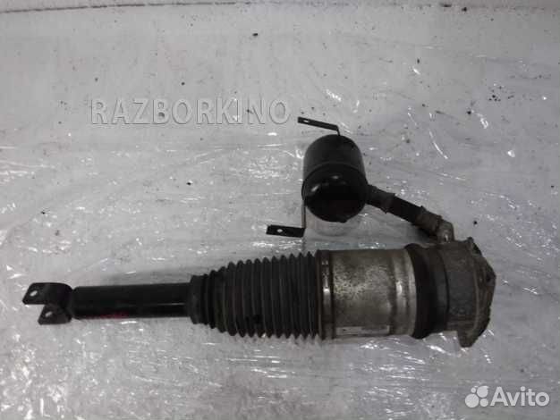 Пневмоамортизатор задний правый