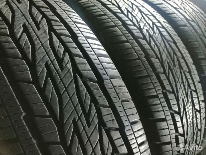 Continental ContiCrossContact LX2 215/65 R16