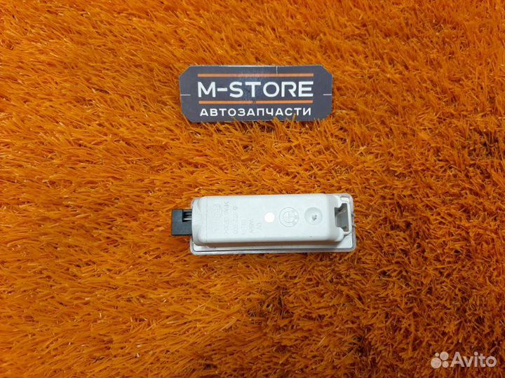 Плафон освещения Bmw 3-Series E90 N46B20B 2008