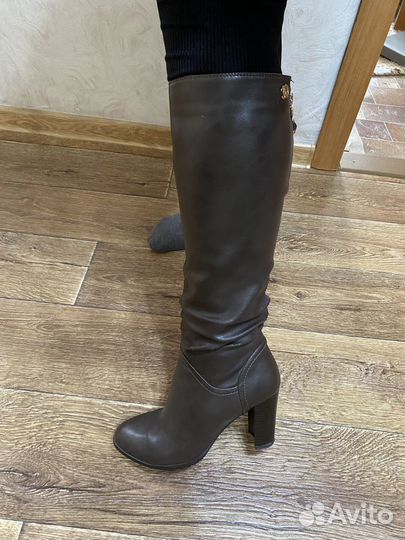 Сапоги женские