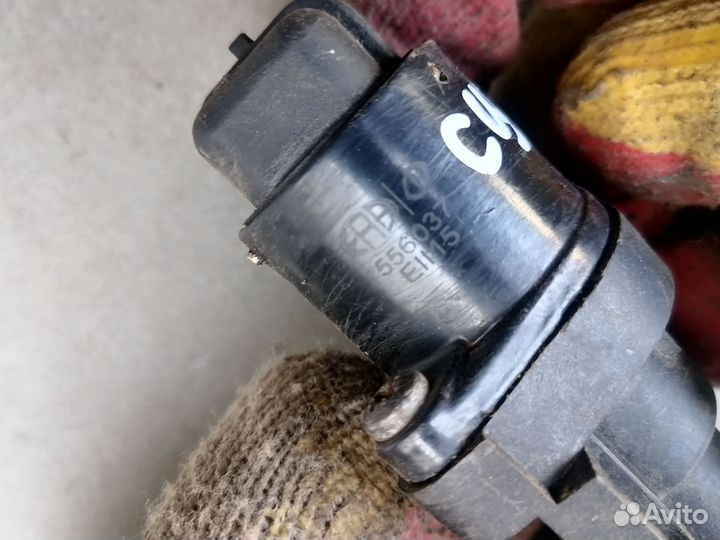 Регулятор холостого хода 1.6 K4M Renault Scenic 1