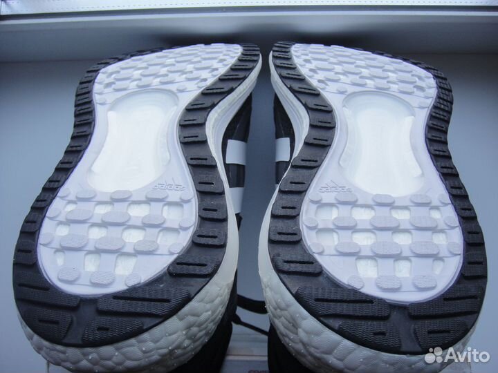 Кроссовки для бега Solar Glide 4